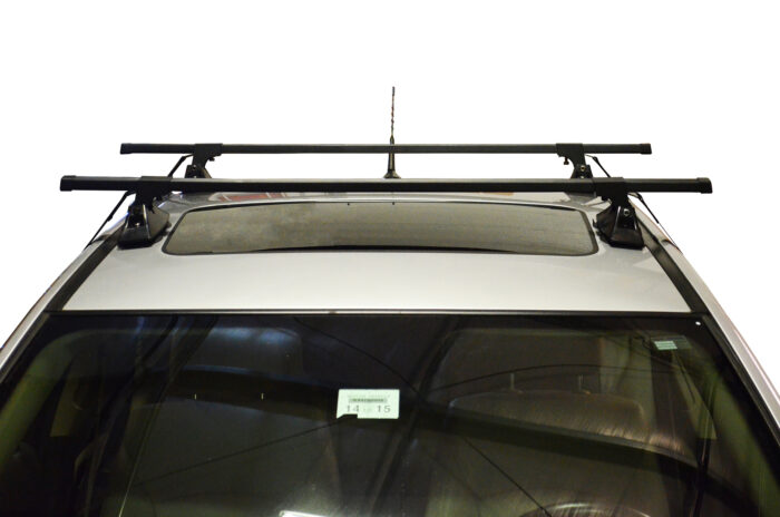 MALONE VersaRail™ Roof Rack - Square Crossbars - Bare Roof - Steel - 50" and 58" - Image 3