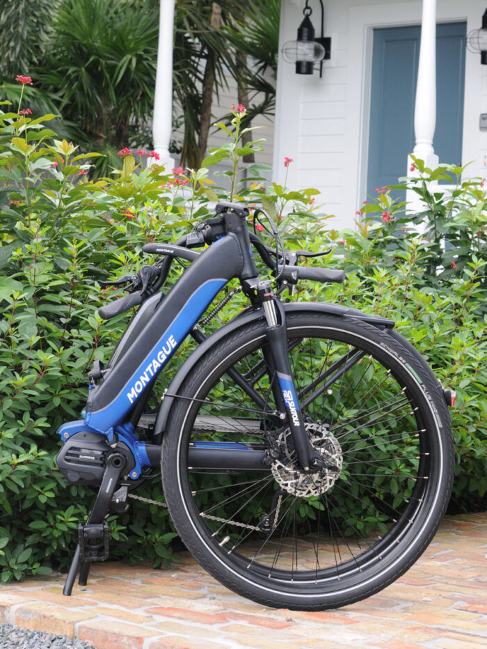 MONTAGUE M-E1 - full size performance folding e-bike - Image 14